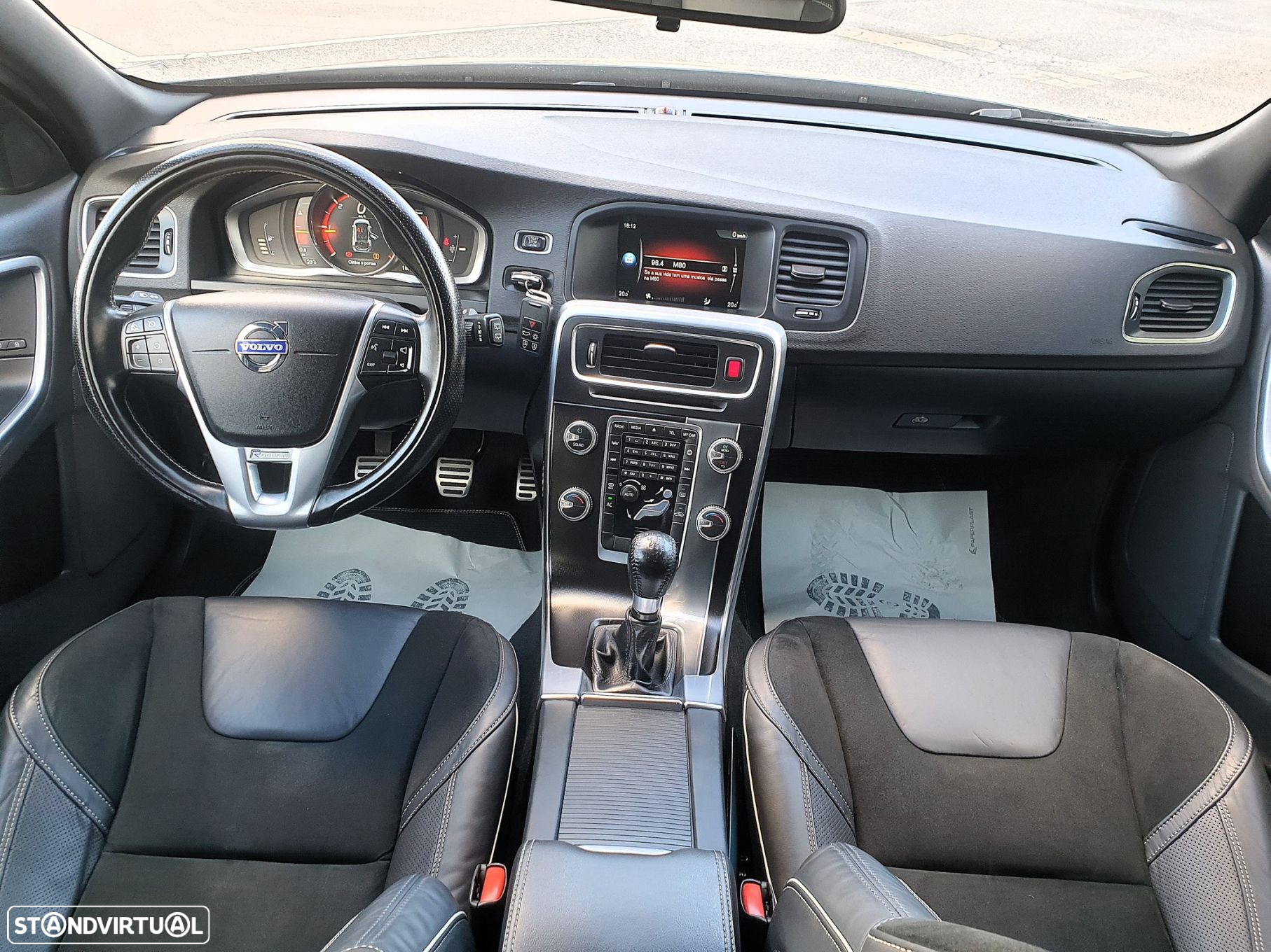 Volvo V60 1.6 D2 R-Design Momentum - 14