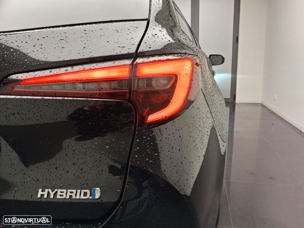 Toyota Corolla Touring Sports 1.8 Hybrid Comfort Plus - 40