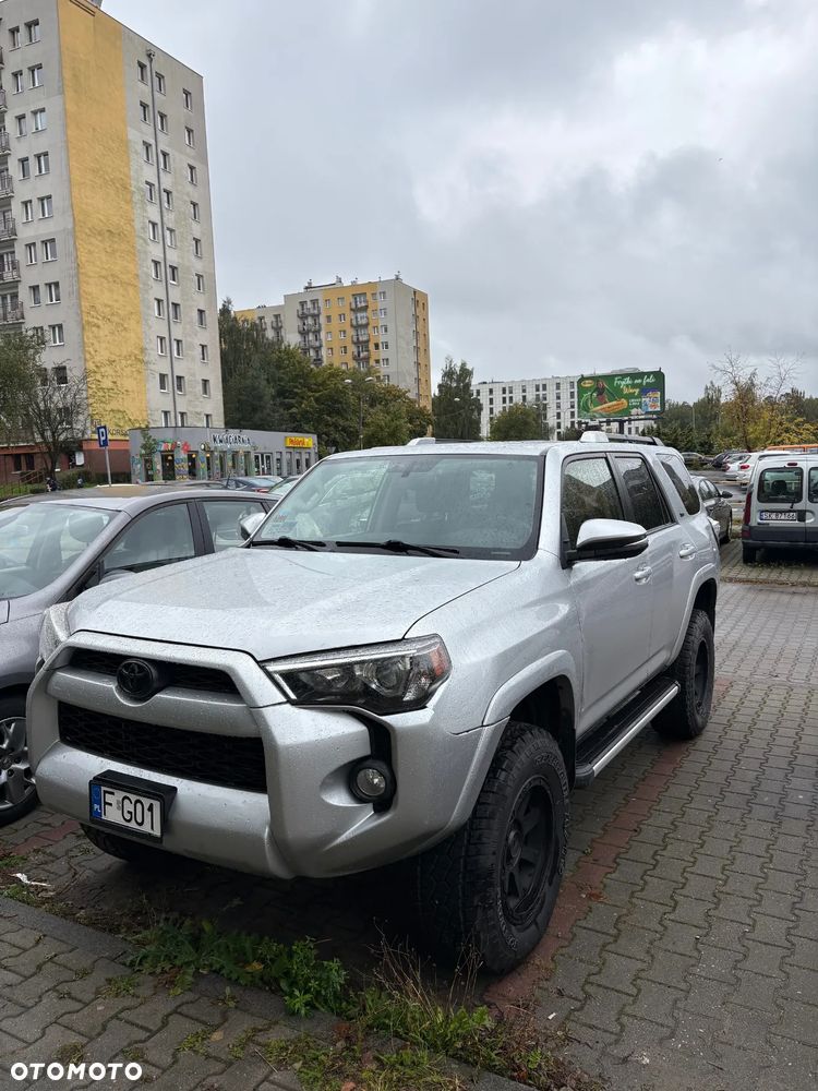 Toyota 4-Runner - 4