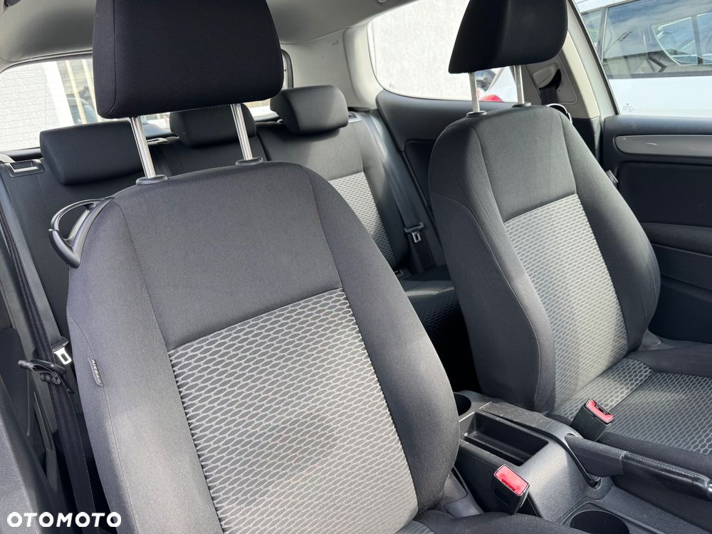 Volkswagen Golf 1.4 MATCH - 10