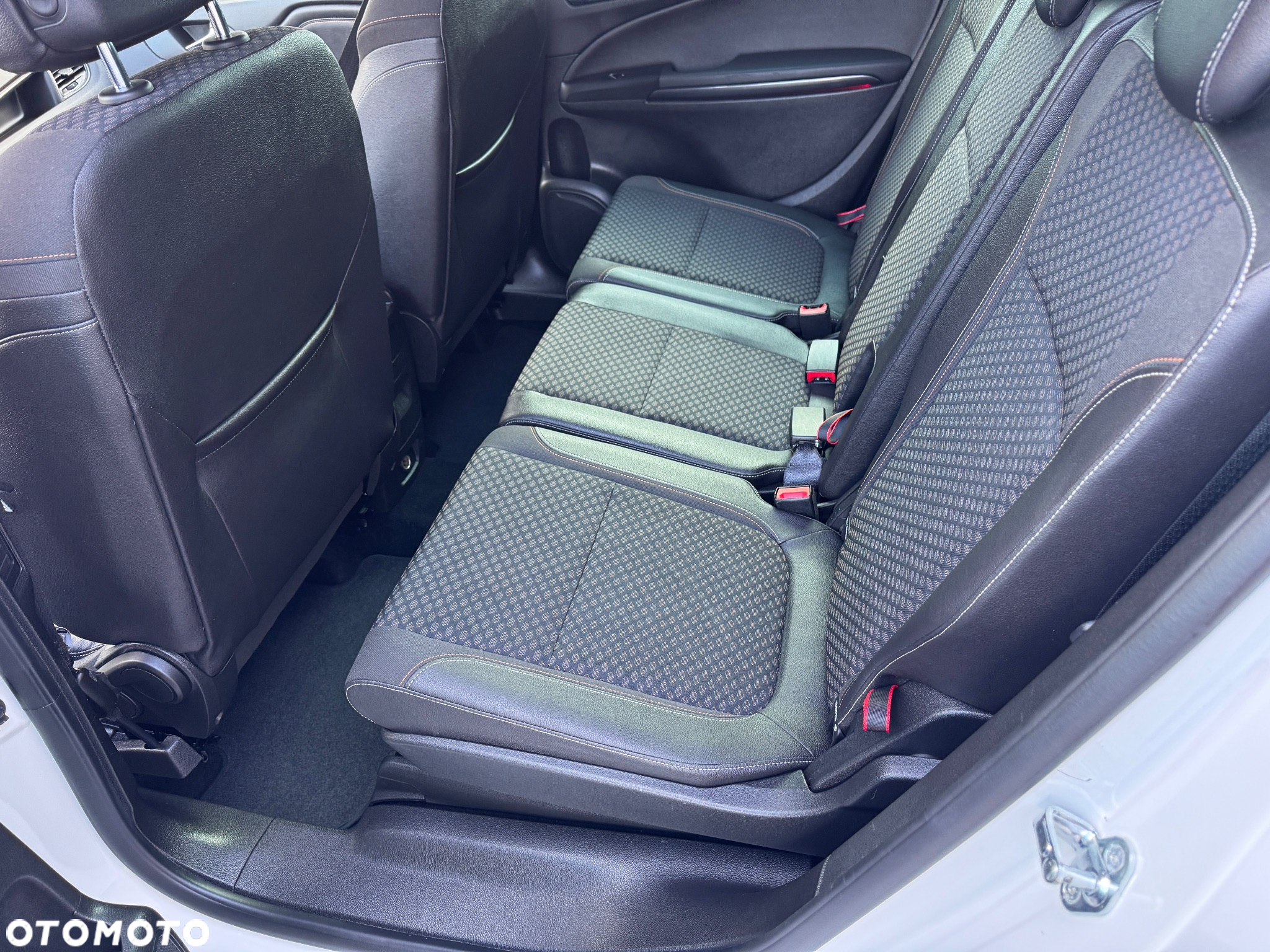 Opel Zafira 1.6 CDTI Cosmo - 20