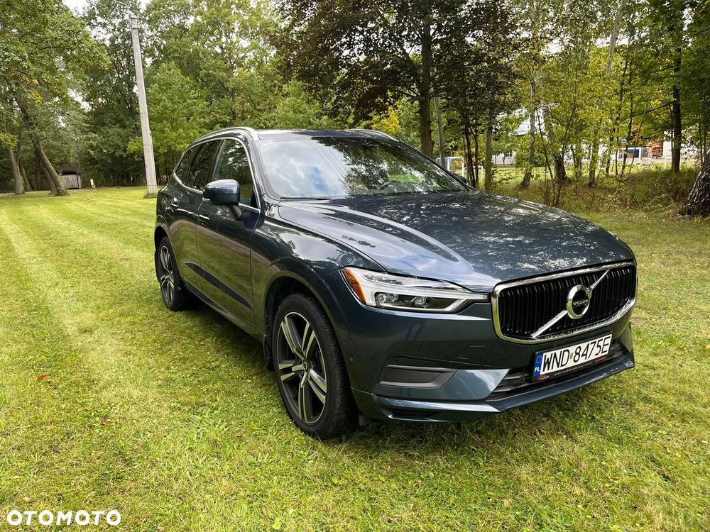 Volvo XC 60 T5 AWD Momentum - 2