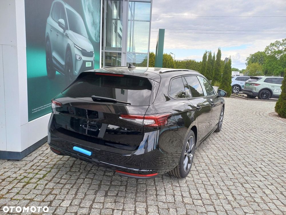 Skoda Superb 2.0 TSI Sportline DSG - 7