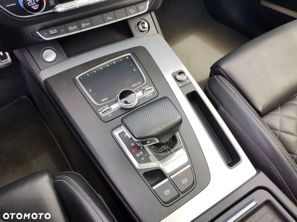 Audi Q5 2.0 TDI Quattro S tronic - 16