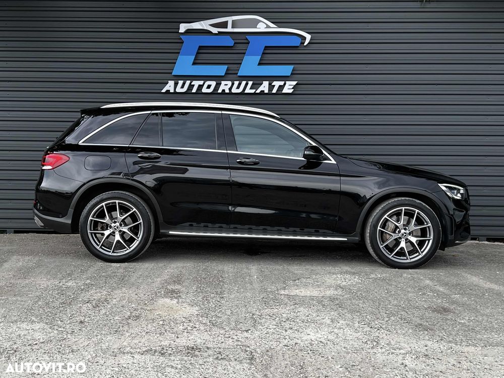 Mercedes-Benz GLC 300 d 4MATIC 9G-TRONIC AMG Line - 34