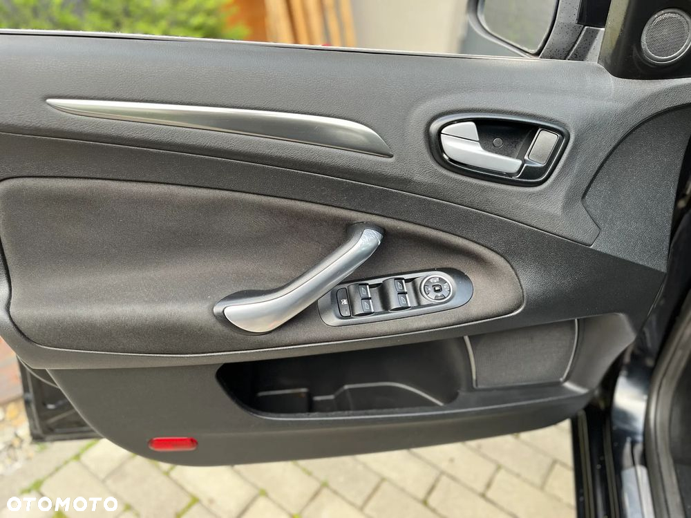 Ford Mondeo 2.0 TDCi Titanium - 6