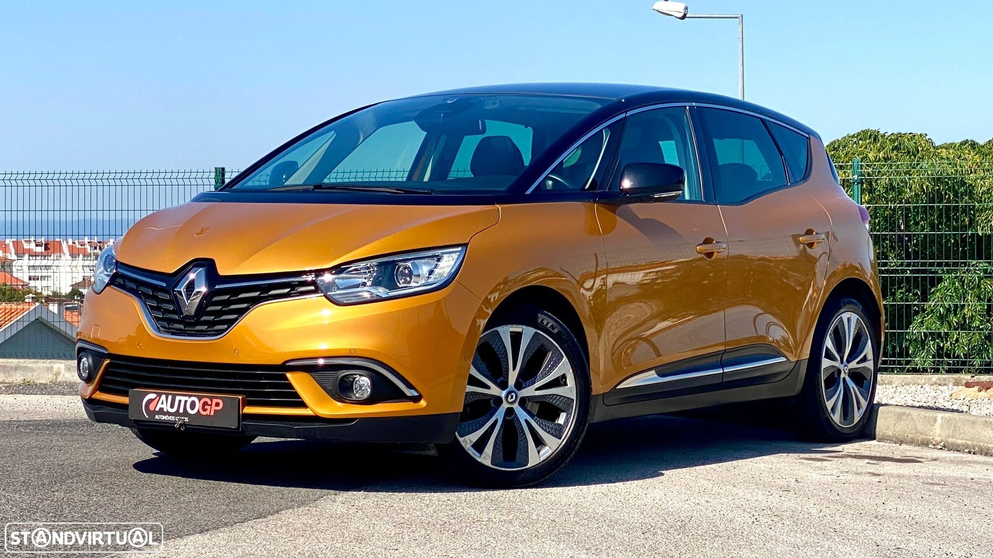 Renault Scénic dCi 110 EDC Dynamique - 1