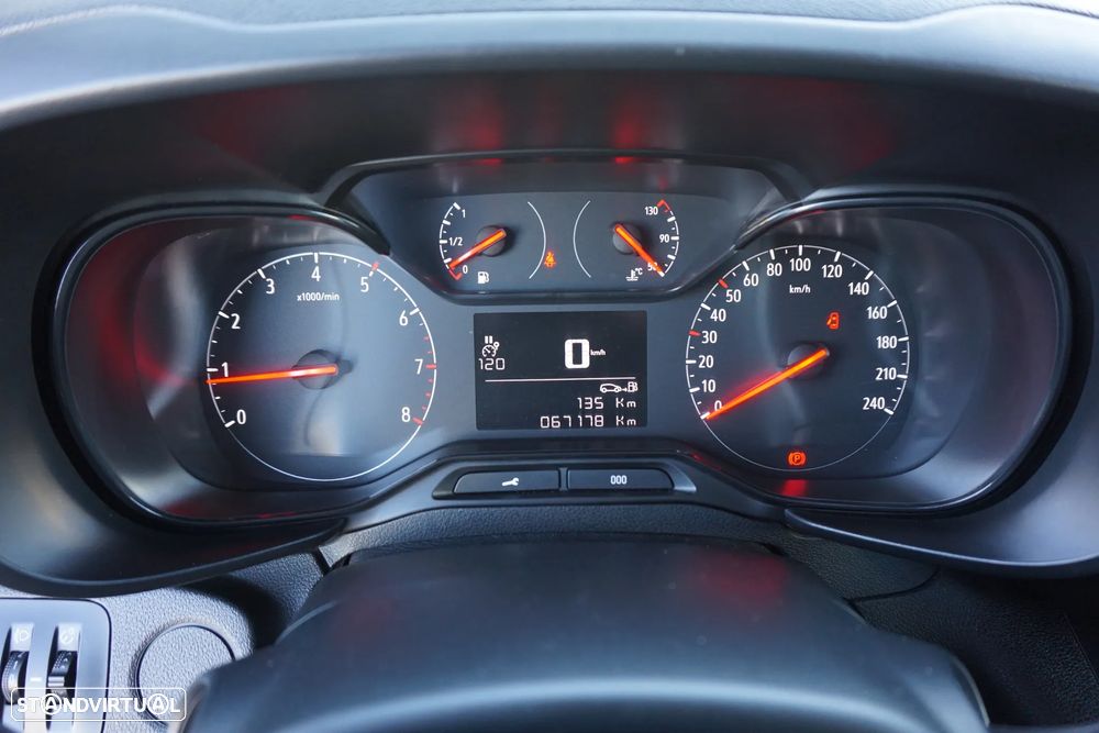 Opel Combo CDTI 102 Enjoy IVA dedutível - 34