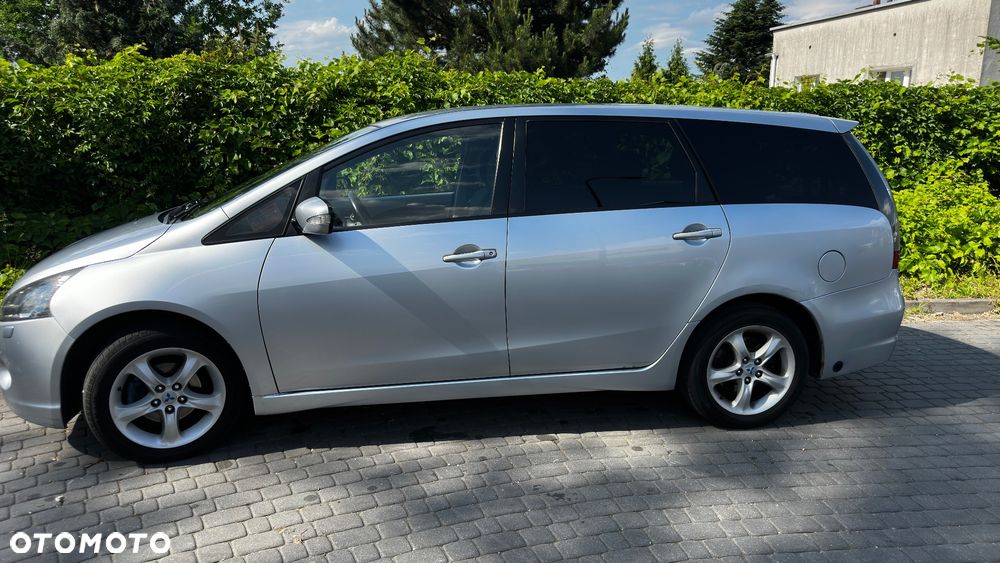 Mitsubishi Grandis 2.4 Intense (lea) - 10