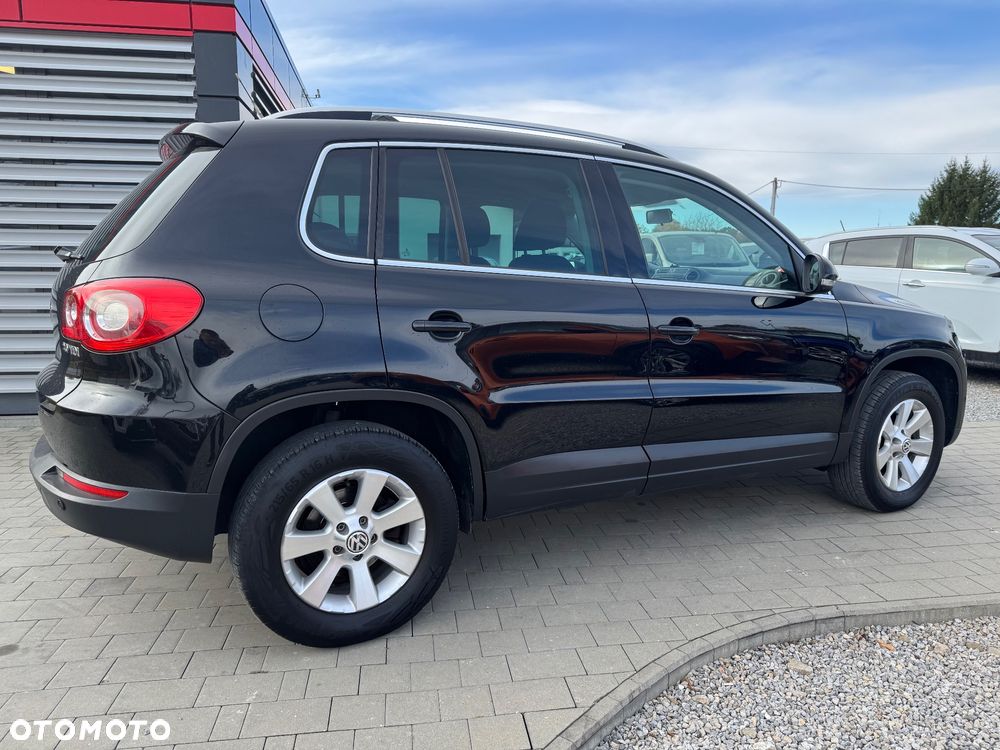 Volkswagen Tiguan 2.0 TDI DPF 4Motion BlueMotion Technology Track & Field - 14