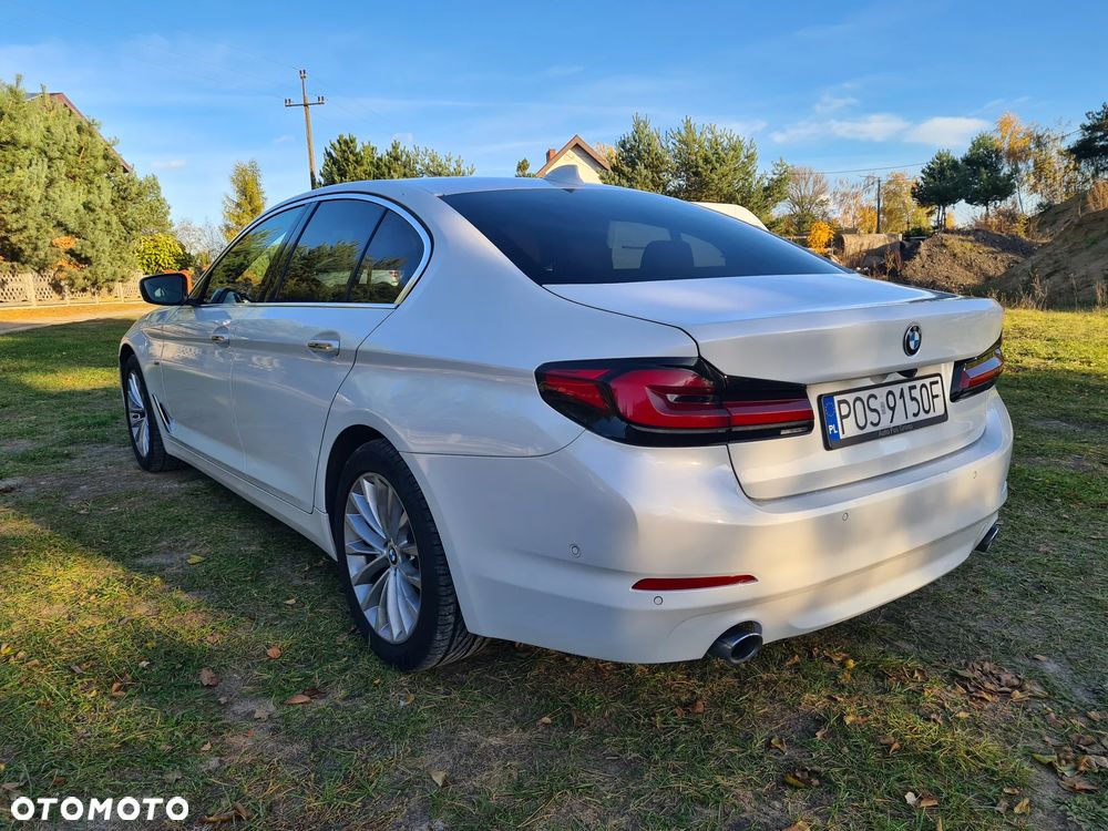 BMW Seria 5 520d xDrive Luxury Line - 27