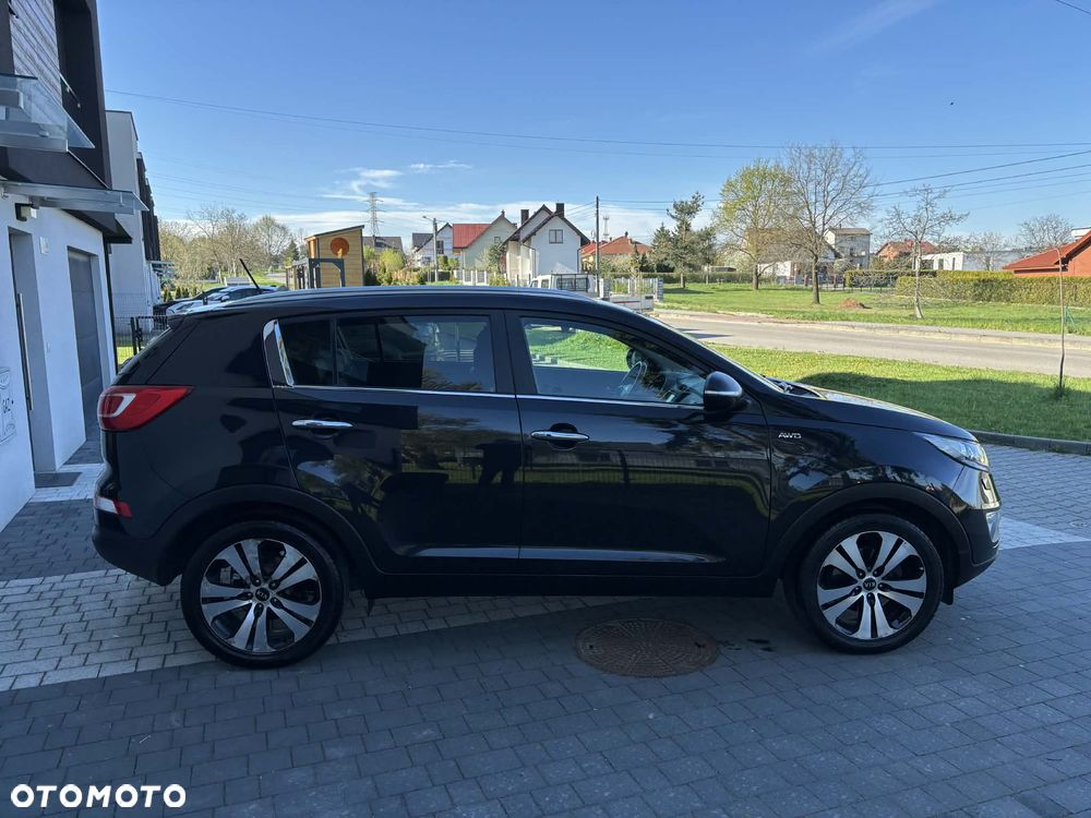 Kia Sportage 2.0 CRDI AWD Fifa World Cup Edition - 18