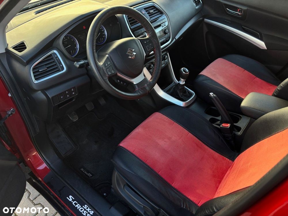 Suzuki SX4 S-Cross - 12