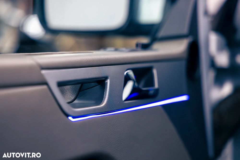 Volkswagen Multivan - 26