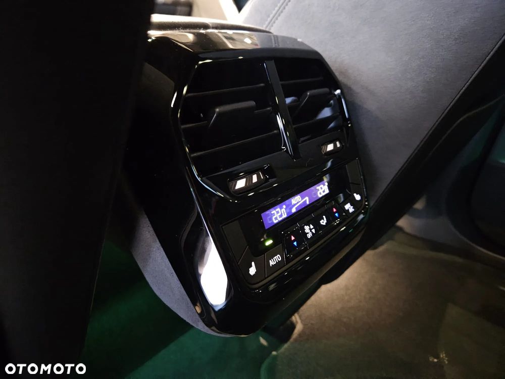 BMW iX xDrive45 - 20