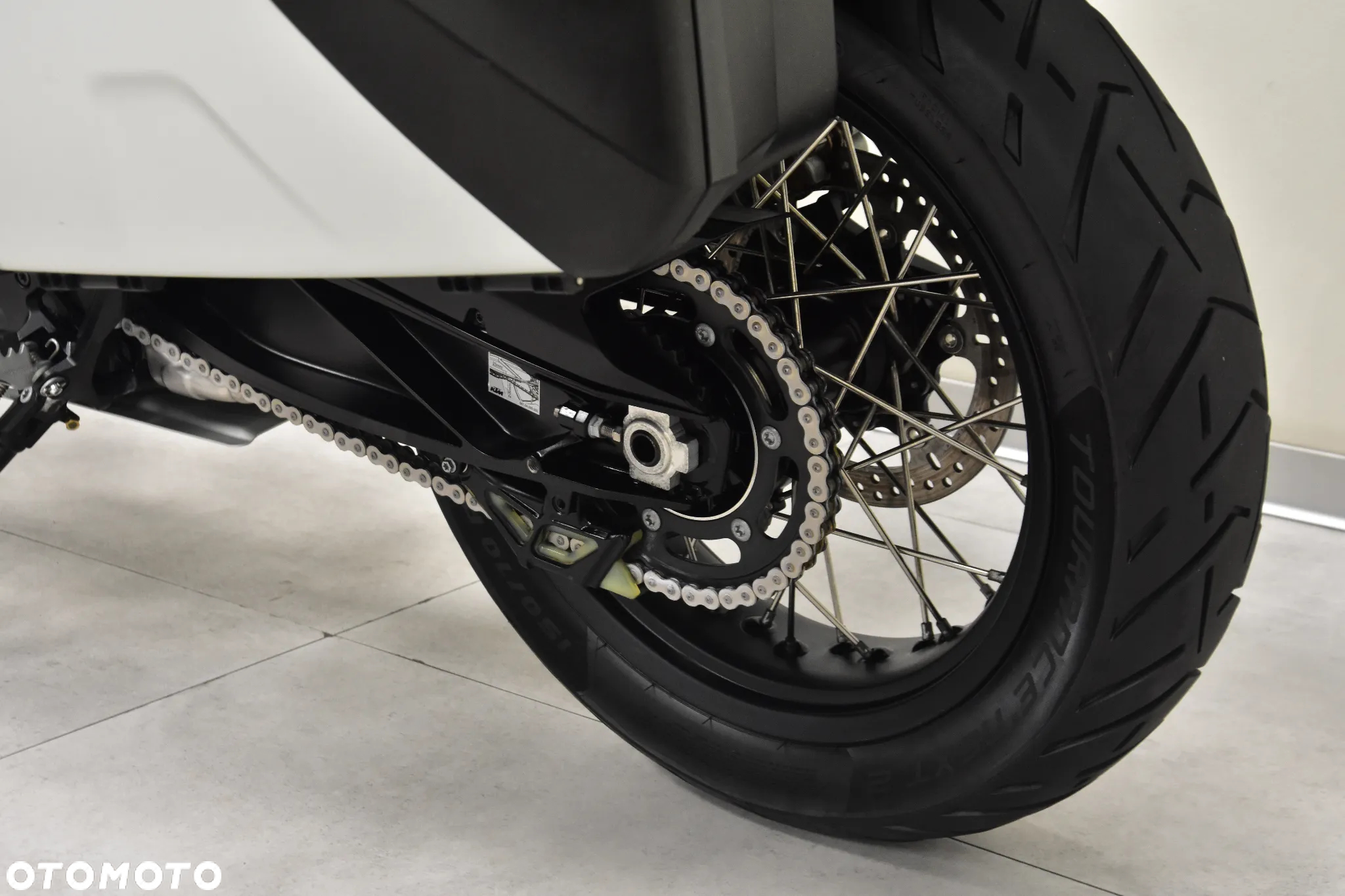 KTM Adventure - 36