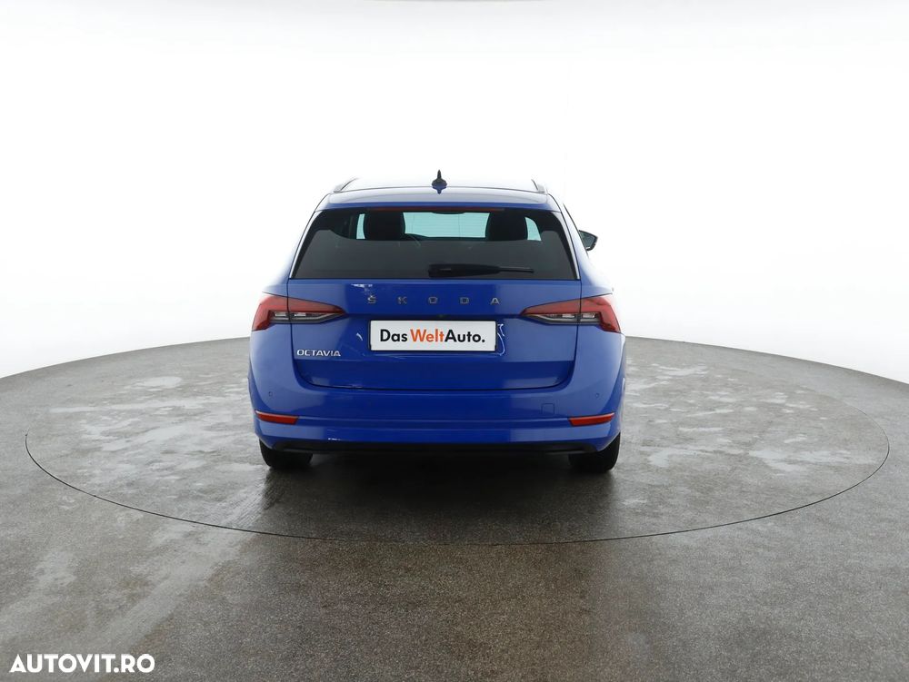 Skoda Octavia Combi 2.0 TDI DSG Premium Edition - 6