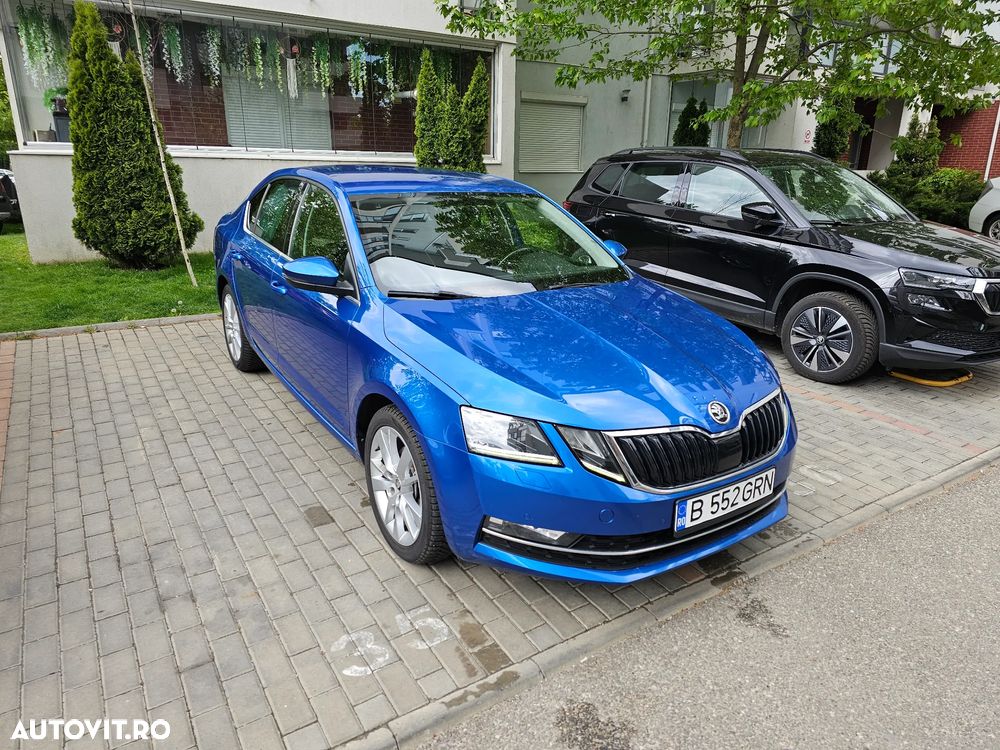 Skoda Octavia 2.0 TDI DSG Style - 1