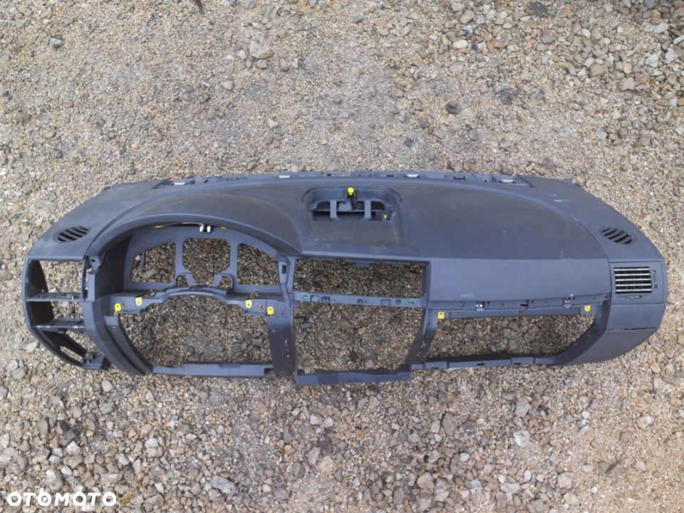 OPEL MERIVA A LIFT KOKPIT DESKA ROZDZIELCZA EUROPA - 1