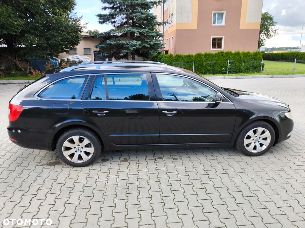 Skoda Superb 2.0 TDI Ambition - 8