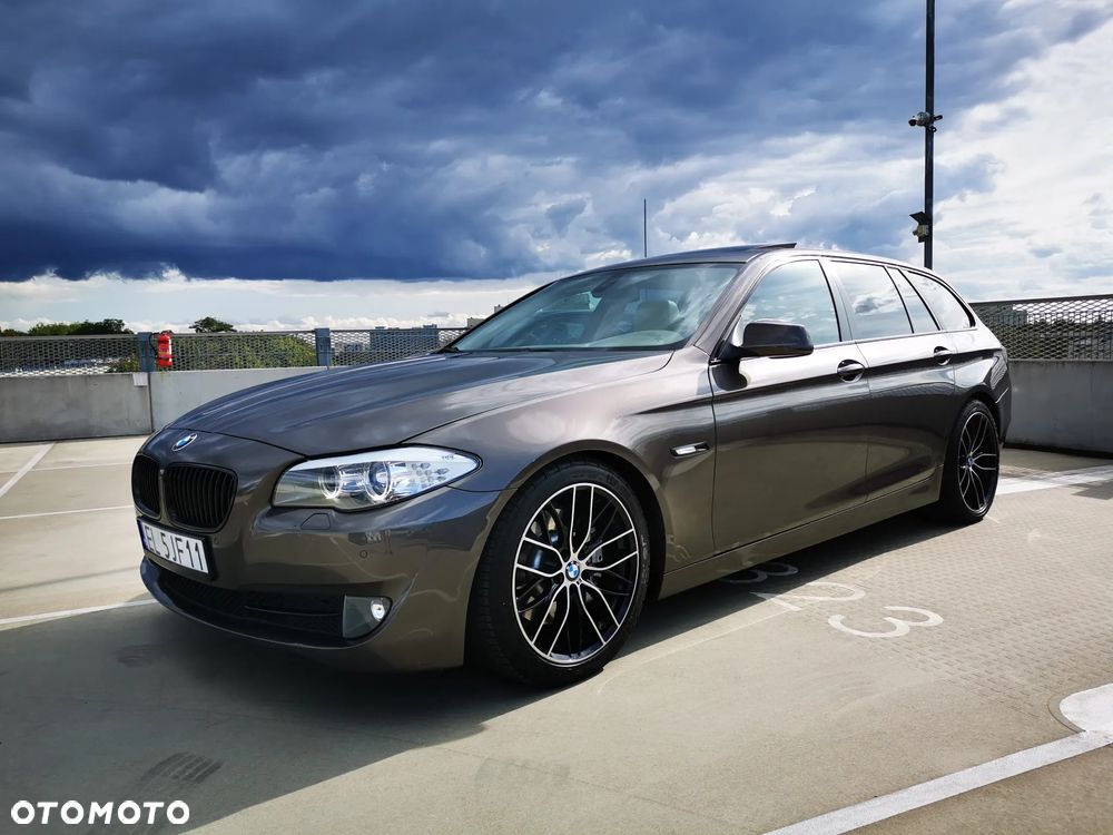 BMW Seria 5 530d xDrive - 1