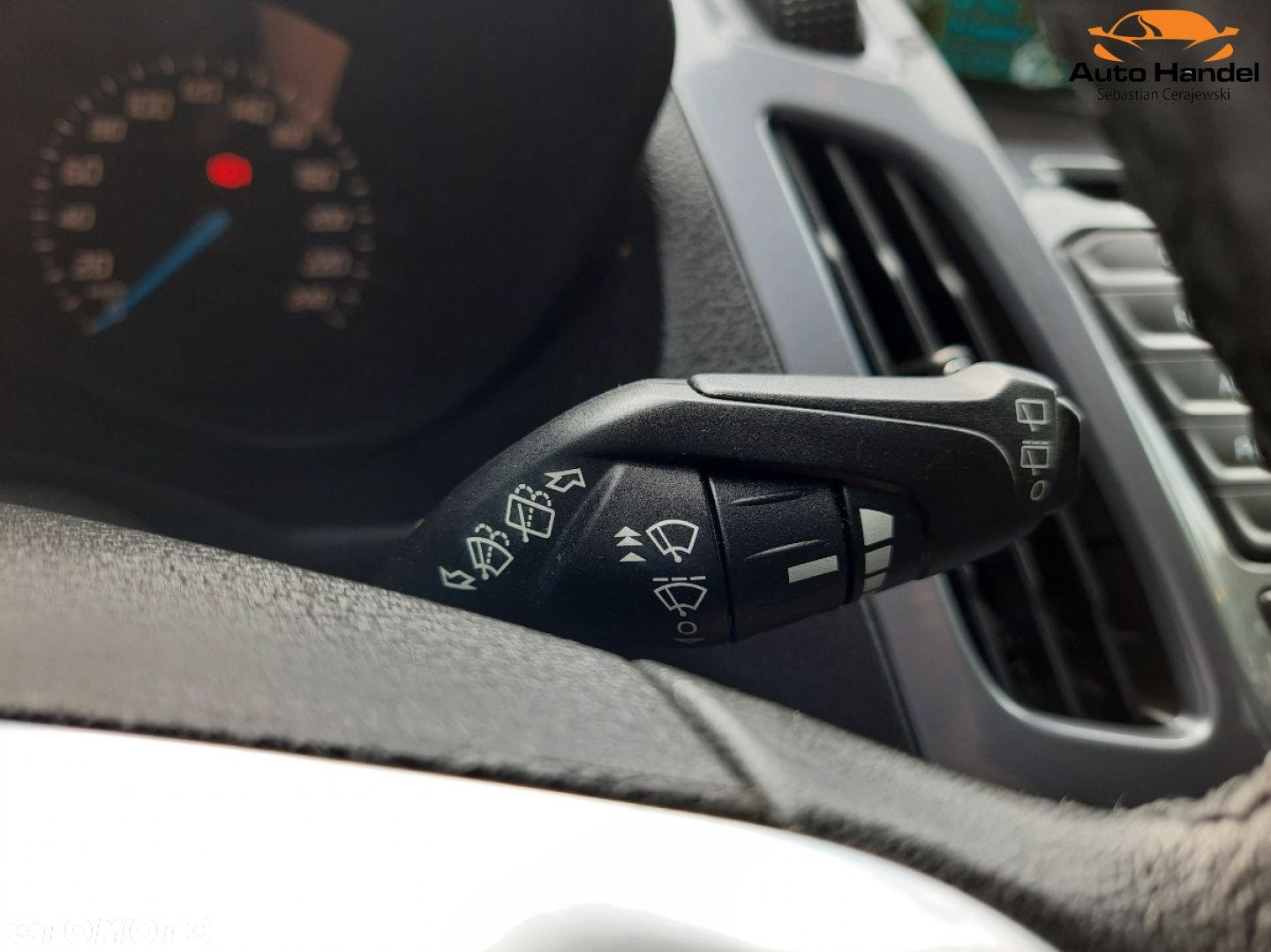 Ford Tourneo Connect Grand - 21