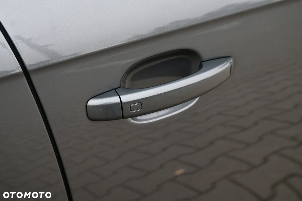 Audi A4 Avant 2.0 TDI clean diesel - 21