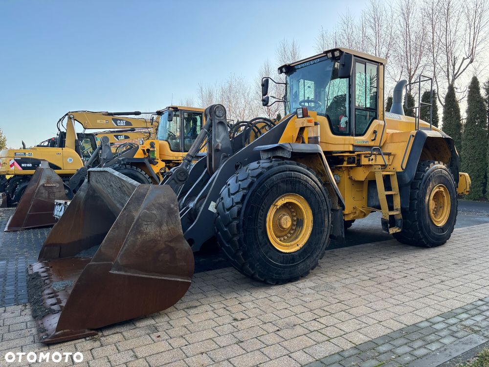Volvo L150H rok 2011, 26ton, 4,2m3 opony 70%, bdb - 5