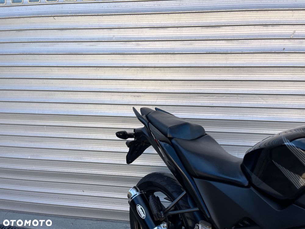 Honda CBR - 17