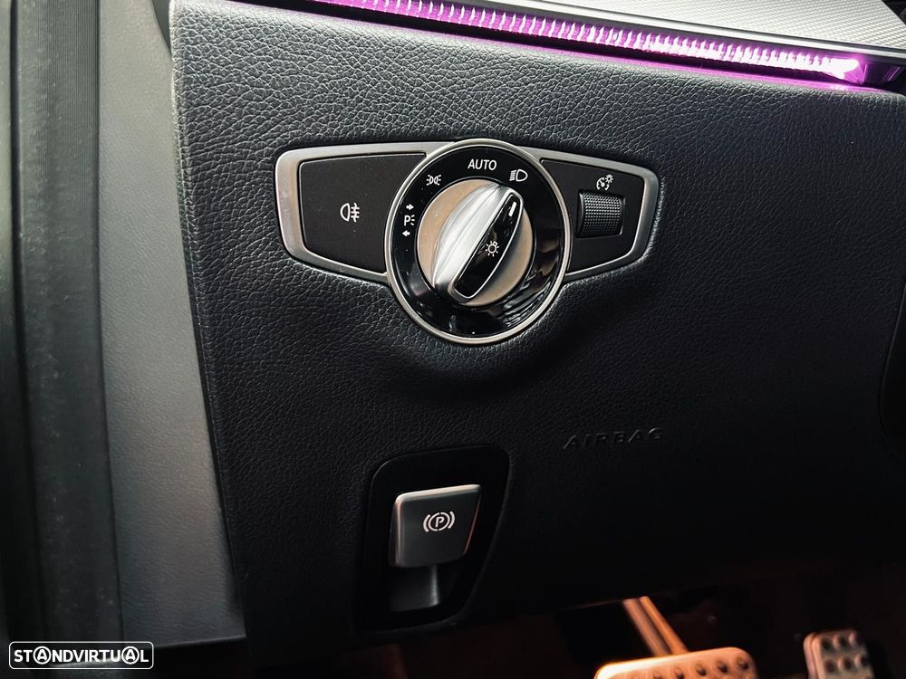 Mercedes-Benz E 220 d AMG Line - 36