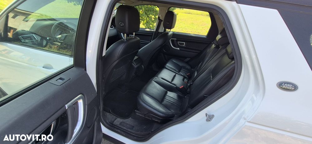 Land Rover Discovery Sport - 8