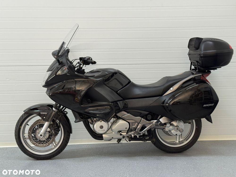 Honda NTV - 17