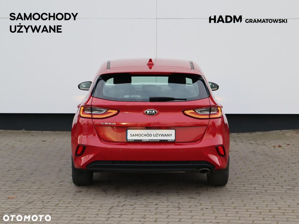 Kia Ceed 1.4 T-GDI M DCT - 17