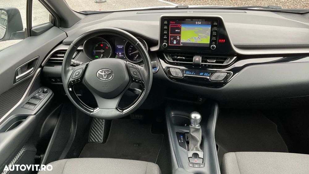 Toyota C-HR 2.0 Hybrid Business-Edition - 8