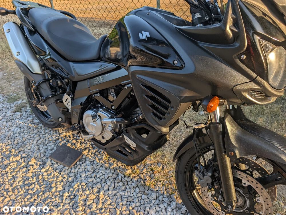 Suzuki V-STROM - 7