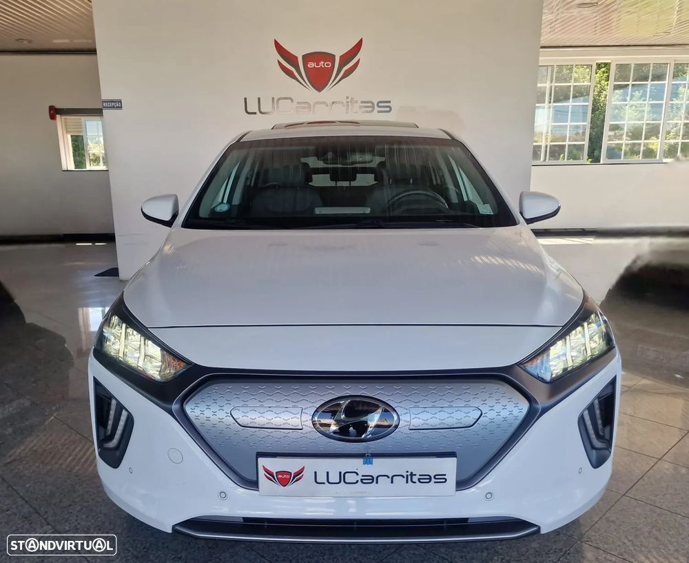 Hyundai Ioniq - 7
