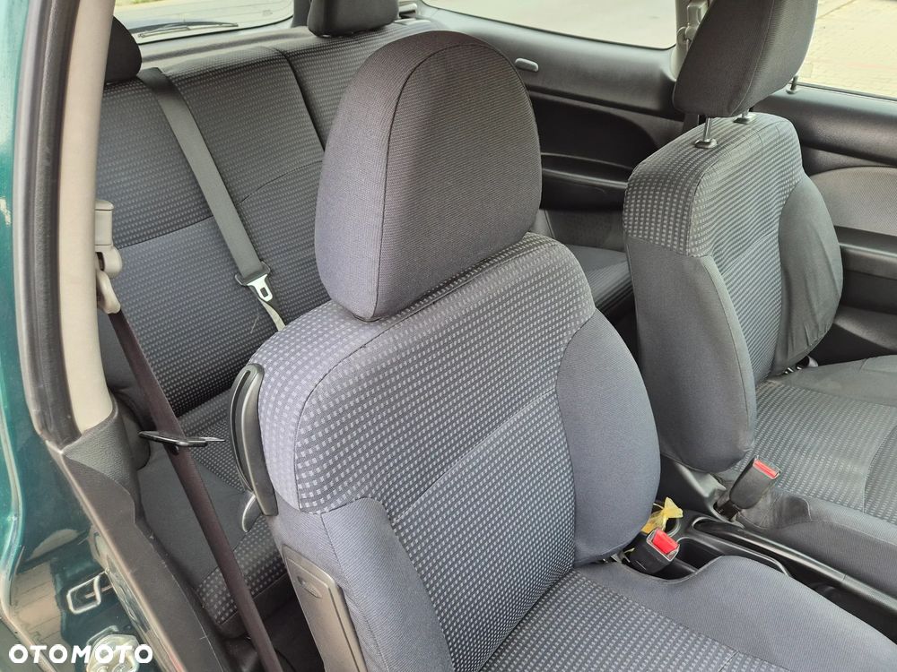 Honda Civic 1.4i LS - 11