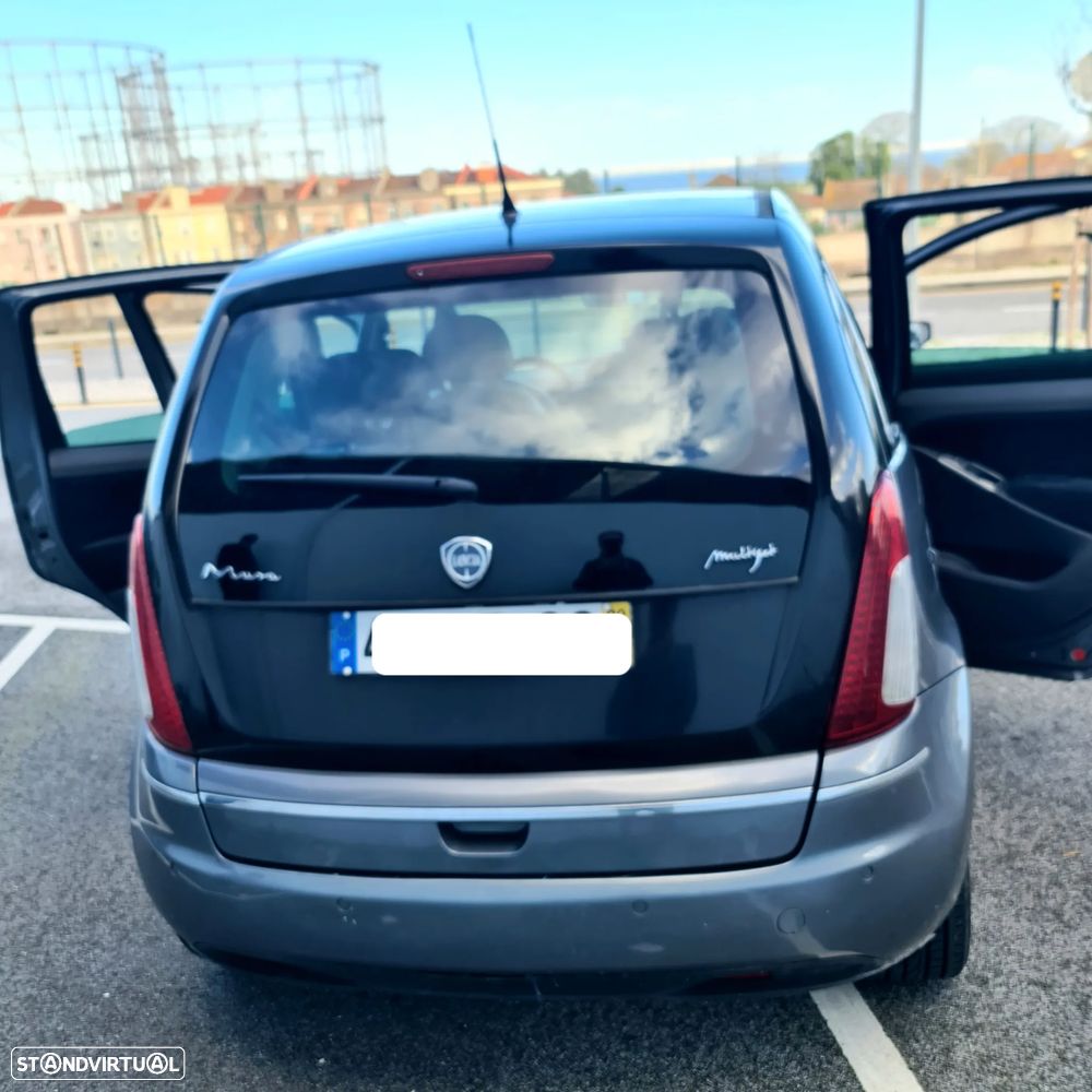 Lancia Musa 1.3 16V M-jet Oro Executive - 25