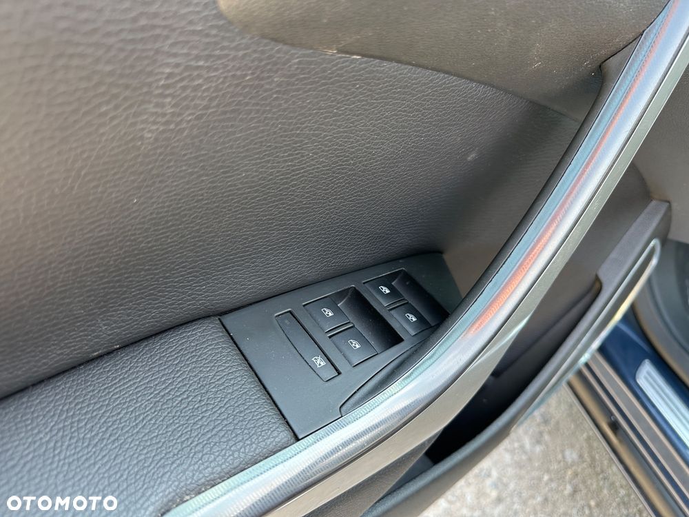 Opel Astra 1.6 Turbo Innovation - 16