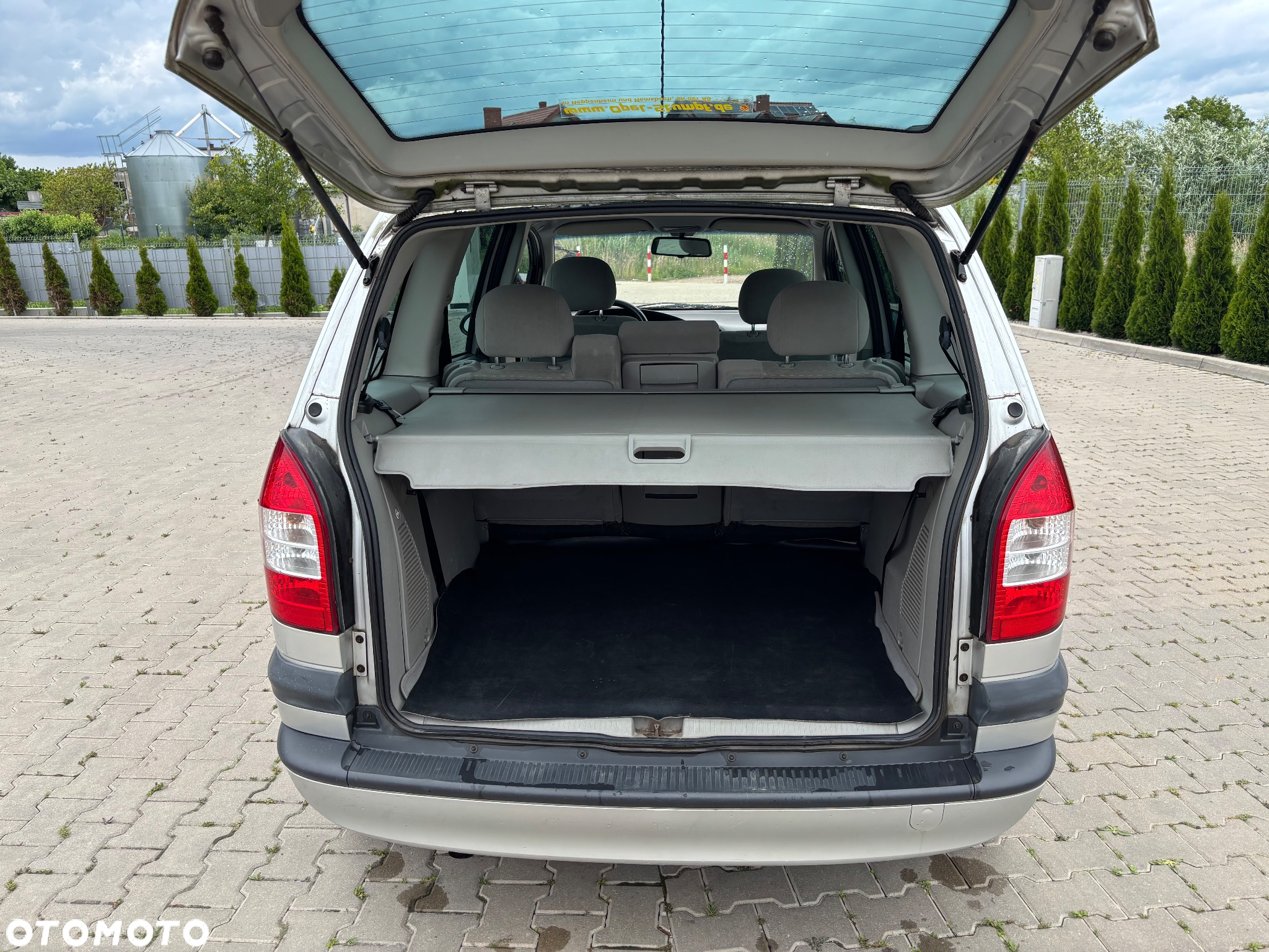 Opel Zafira - 17