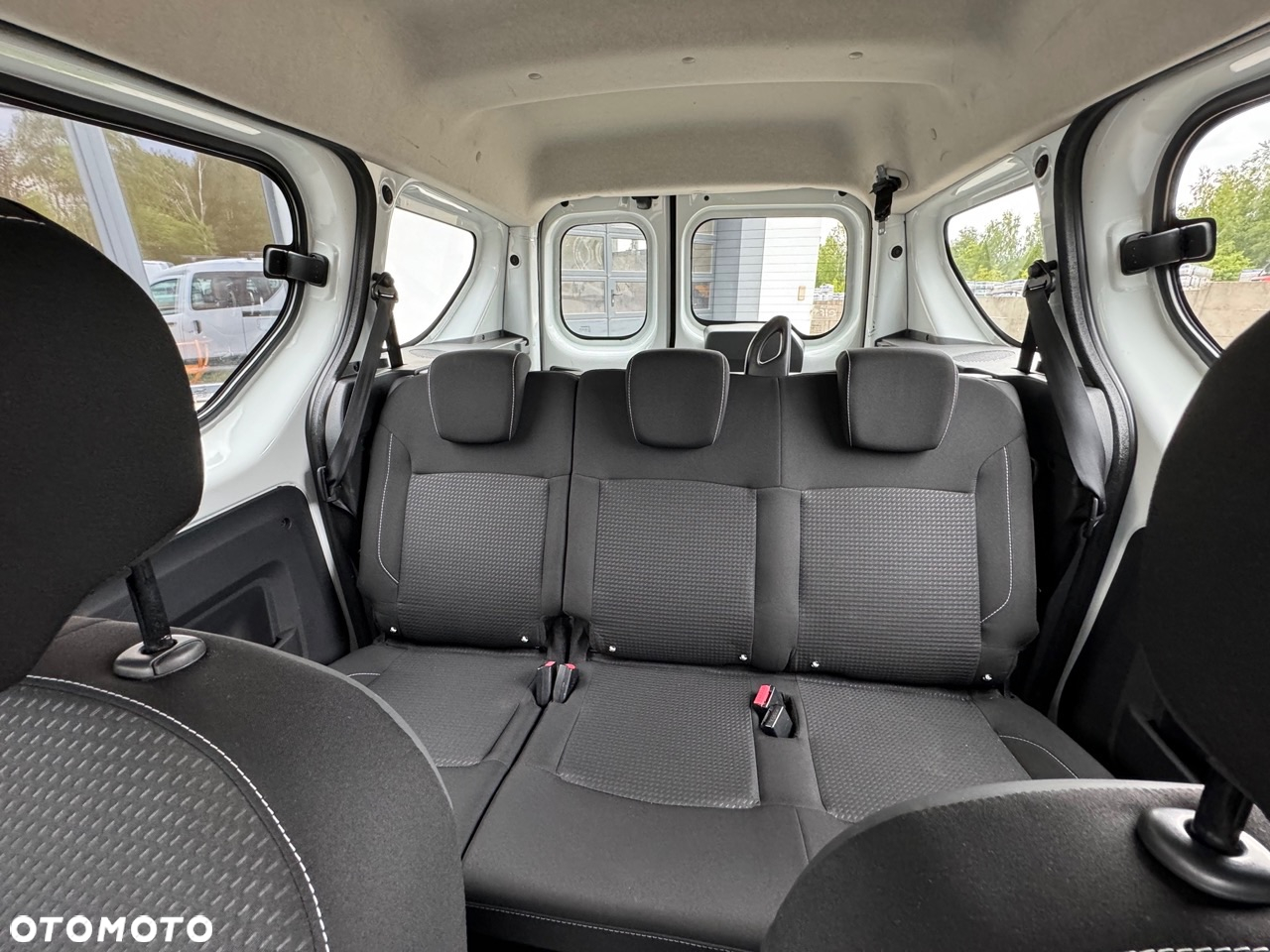 Dacia Dokker 1.6 SCe Laureate - 16