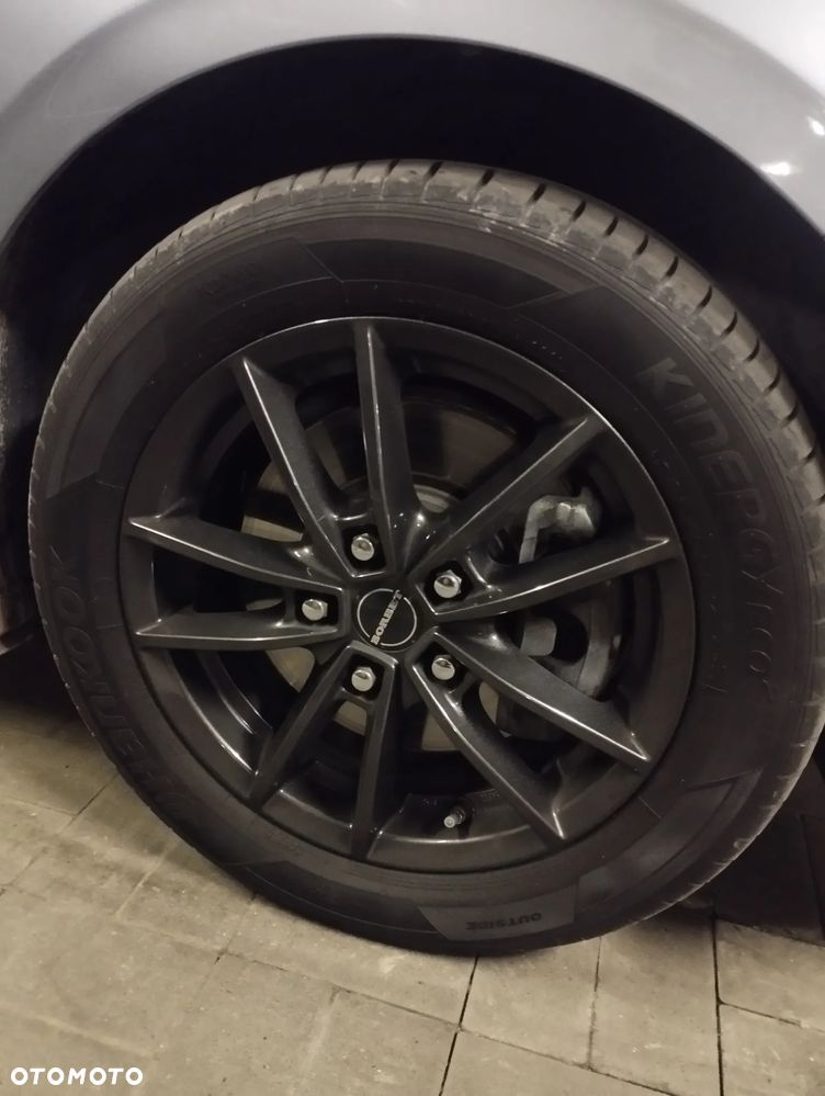 Kia Ceed - 14