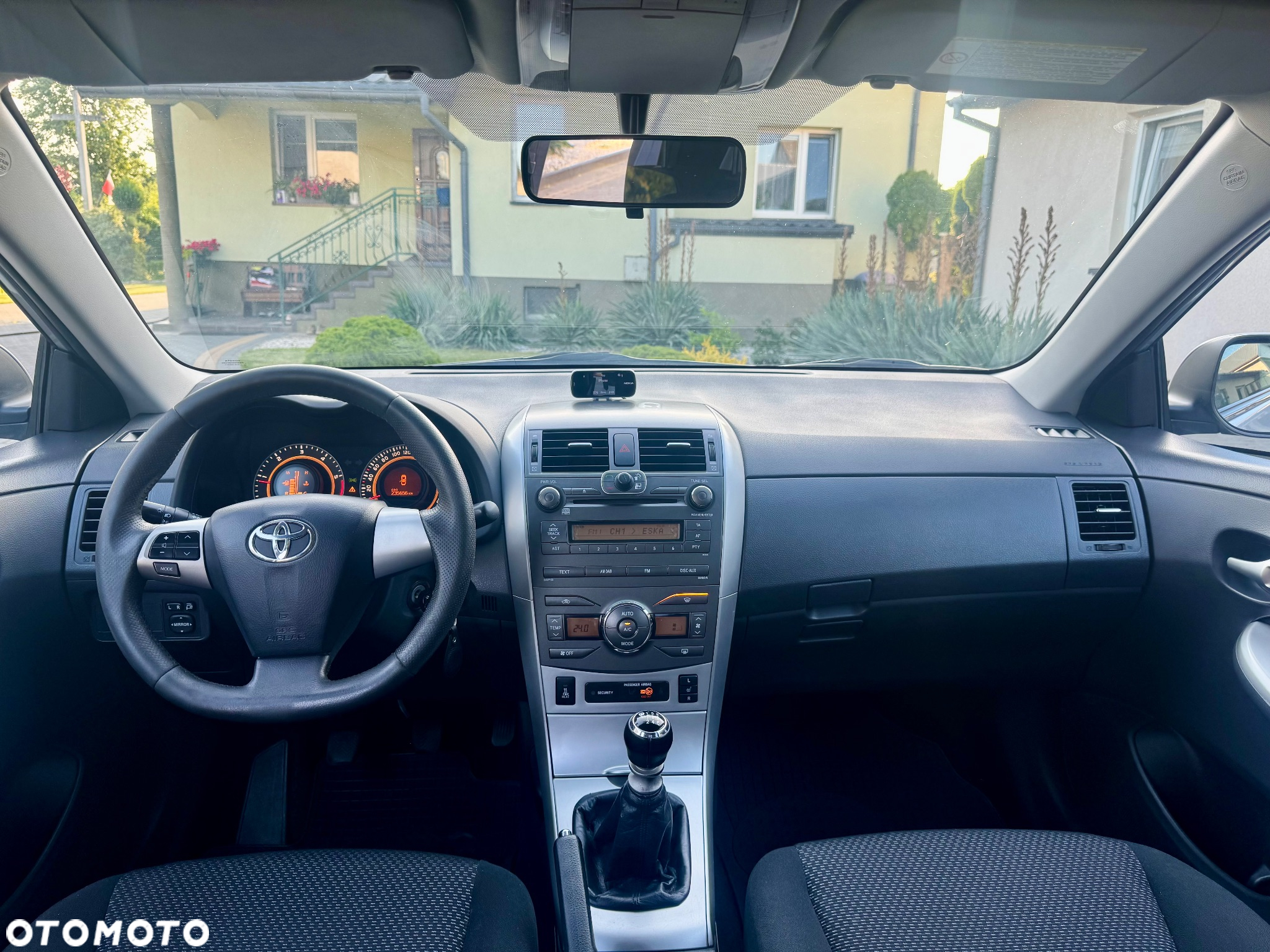 Toyota Corolla - 7