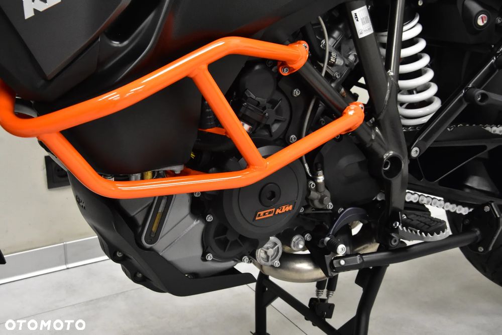 KTM Super Adventure - 24