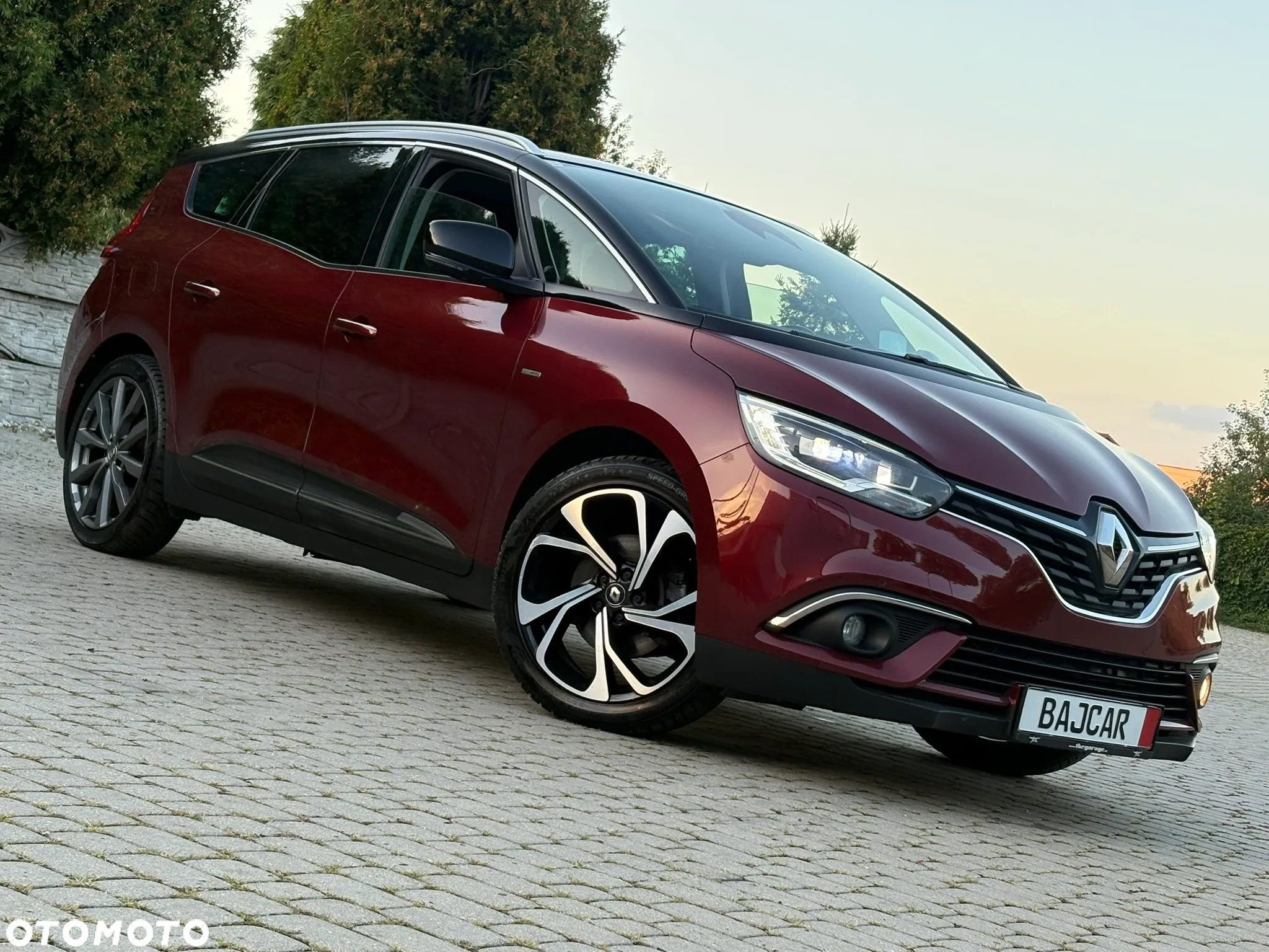Renault Grand Scenic ENERGY TCe 115 S&S Bose Edition - 2