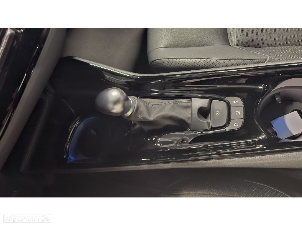 Toyota C-HR 2.0 Hybrid Lounge - 18