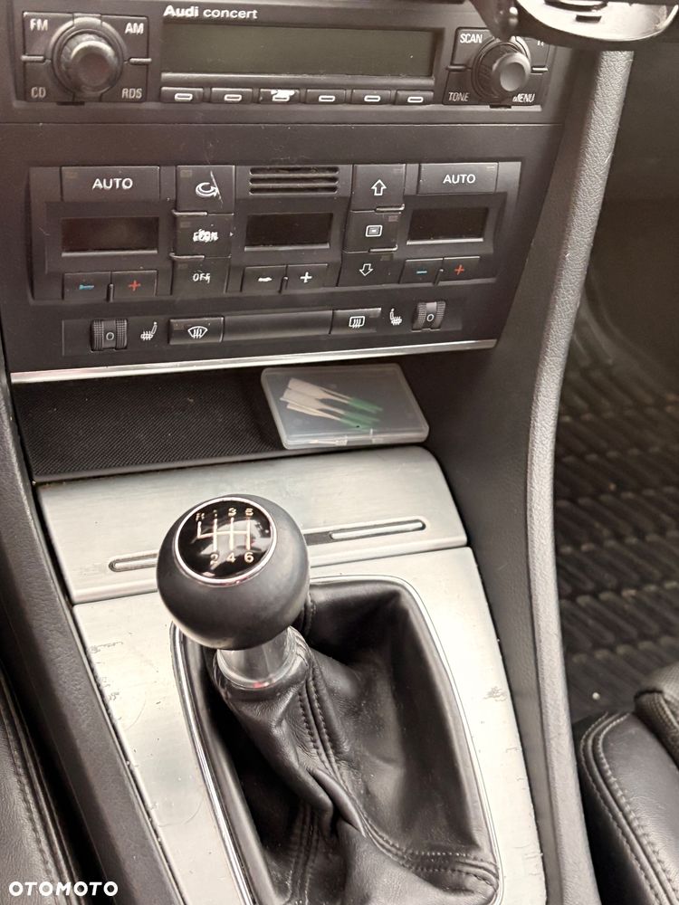 Audi A4 Limousine 2.0 T FSI - 24