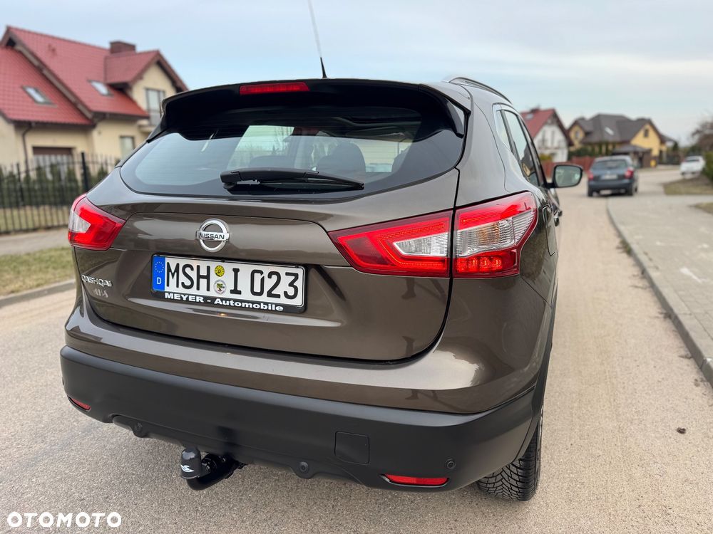 Nissan Qashqai 1.2 DIG-T N-Vision - 11