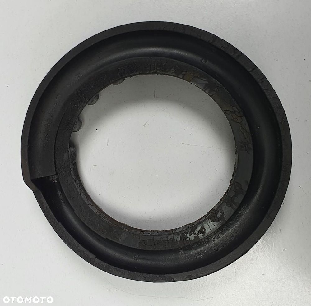 GUMA PODKŁADKA SPRĘŻYNY VOLVO C30 3M51-5599-BC - 2