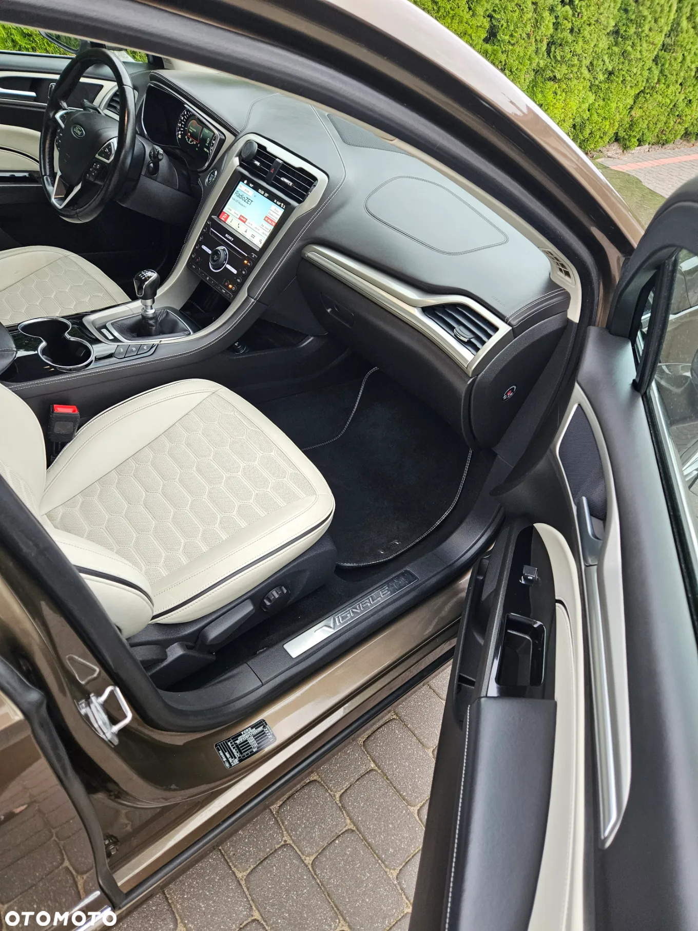Ford Mondeo 2.0 TDCi Start-Stopp Vignale - 21